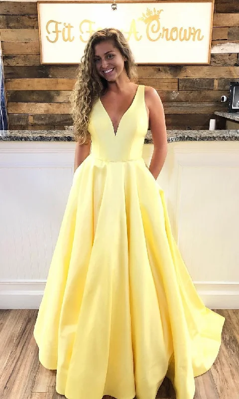 Elegant Yellow Prom Dress with Pocket