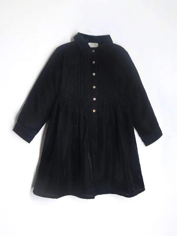 Smart Casual Black Cotton Blend & Cuffed Sleeves with Button Closure Fit & Flared Shirt Dress For Girls