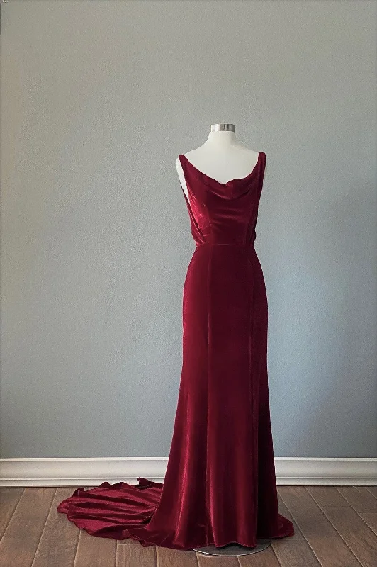 Fitted Burgundy Velvet Evening Dress