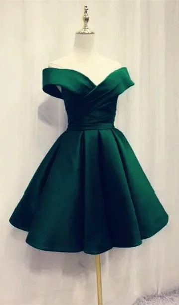 Knee length Off Shoulder Sleeve Green Homecoming Dress